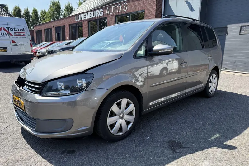 Volkswagen Touran (2011)