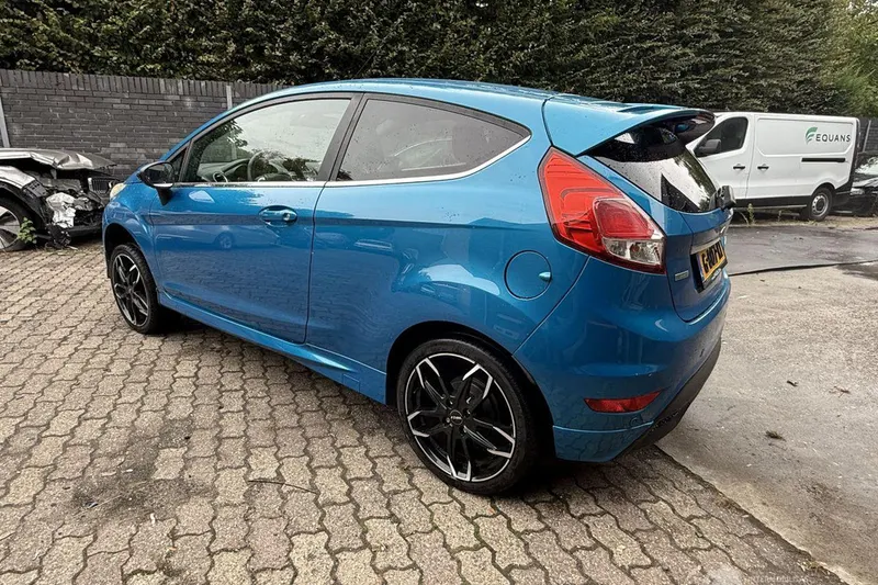 Ford Fiesta (2013)