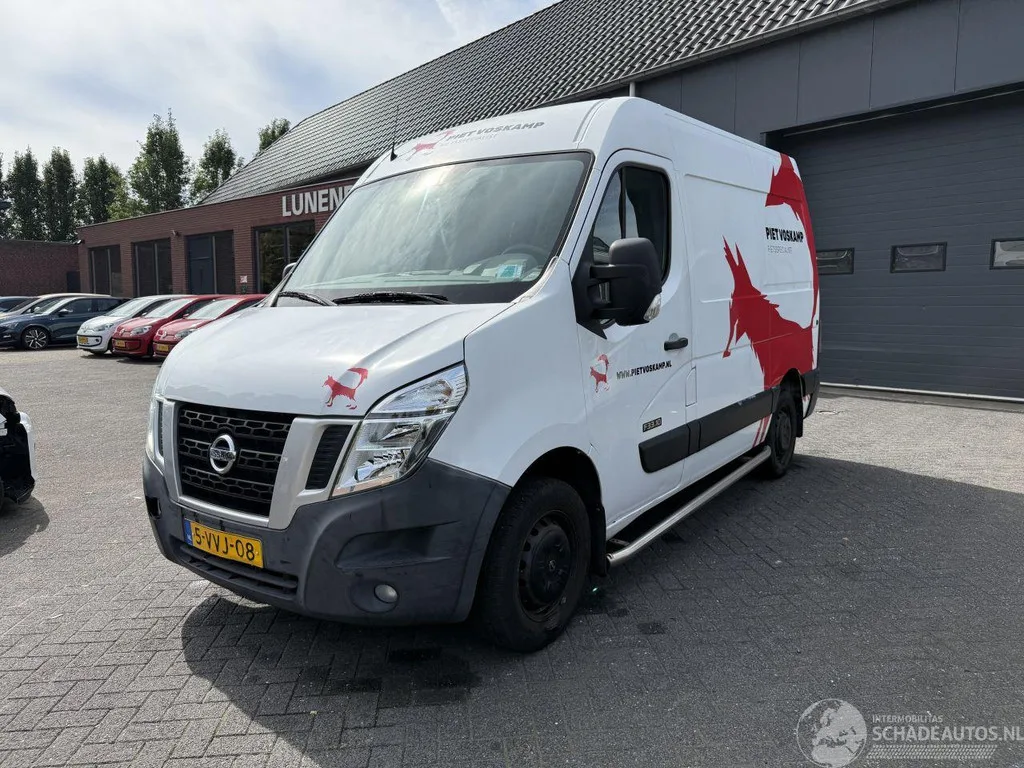 Nissan NV400 (2012) — foto 1