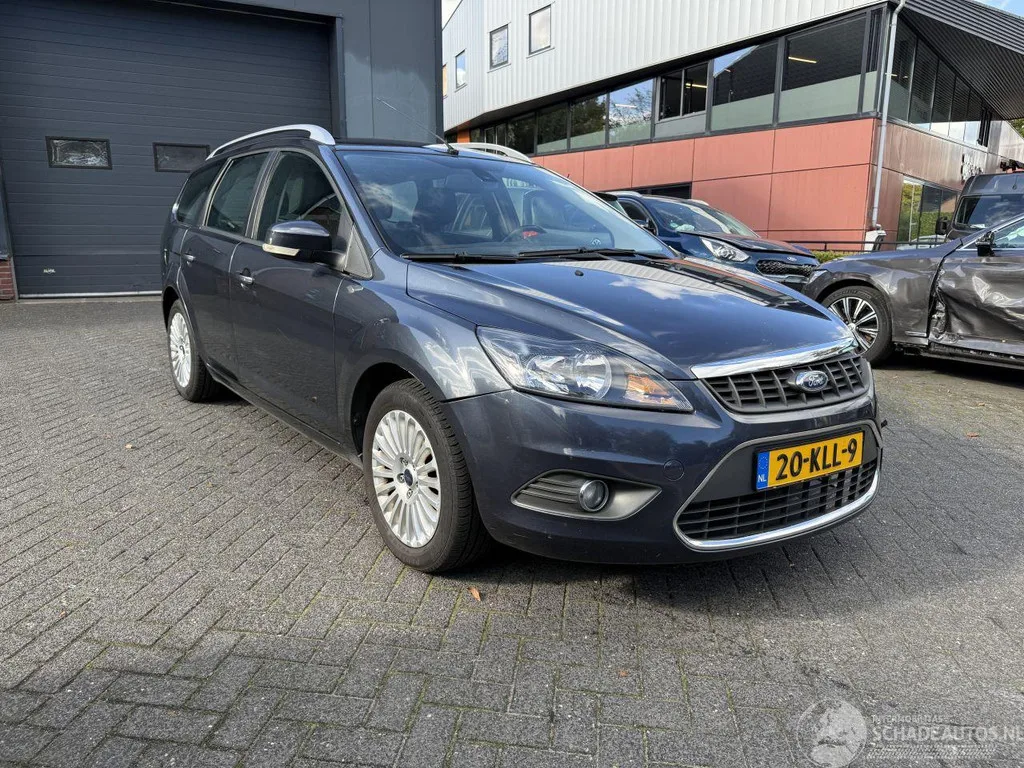 Ford Focus (2010) — foto 1