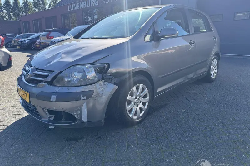 Volkswagen Golf (2006)