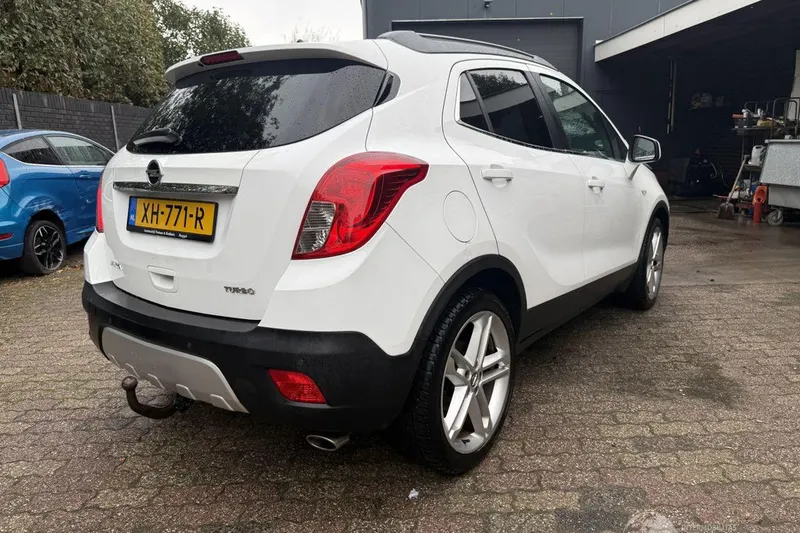 Opel Mokka (2015)