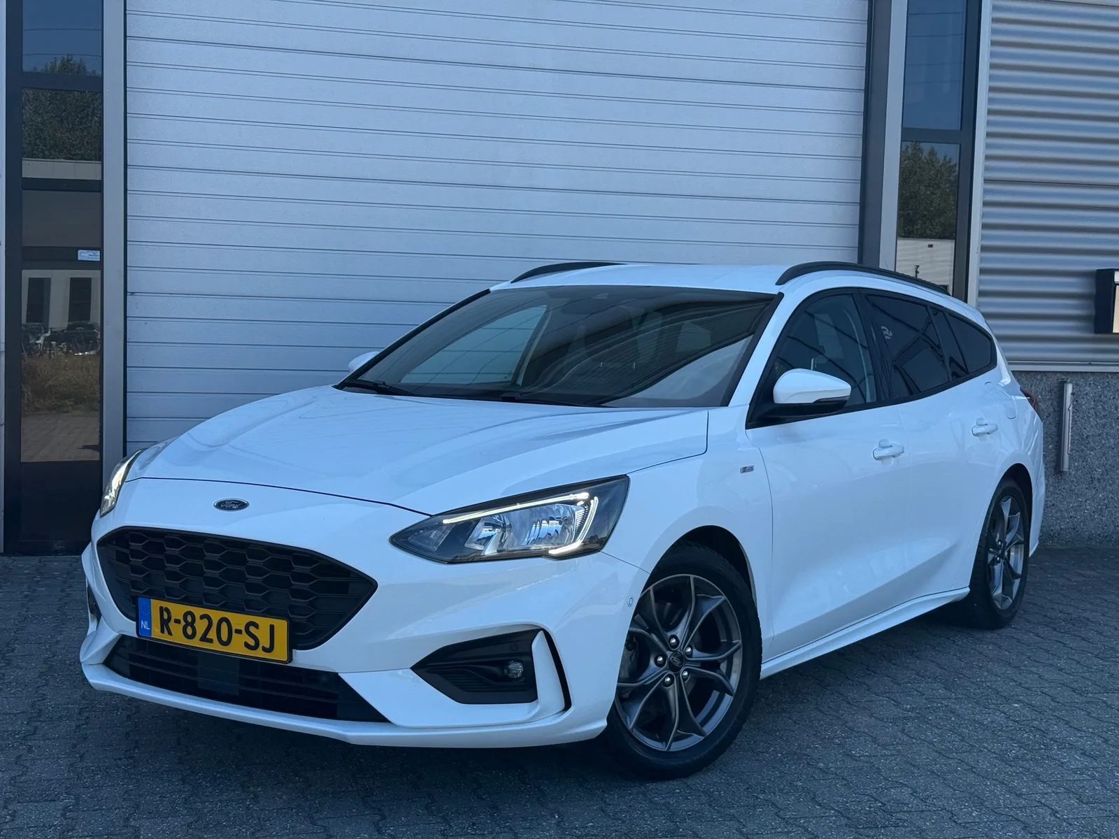 Ford Focus (2019) — foto 1