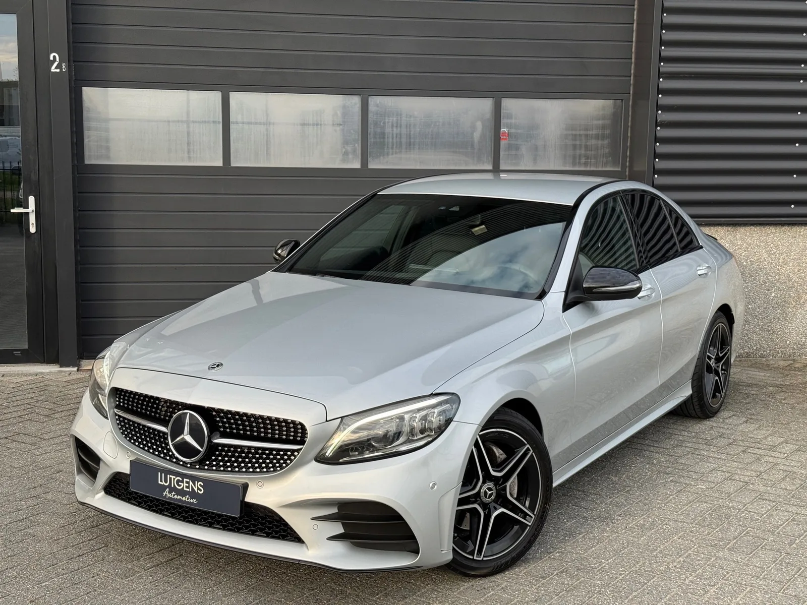 Mercedes-Benz C-Klasse (2019) — foto 1