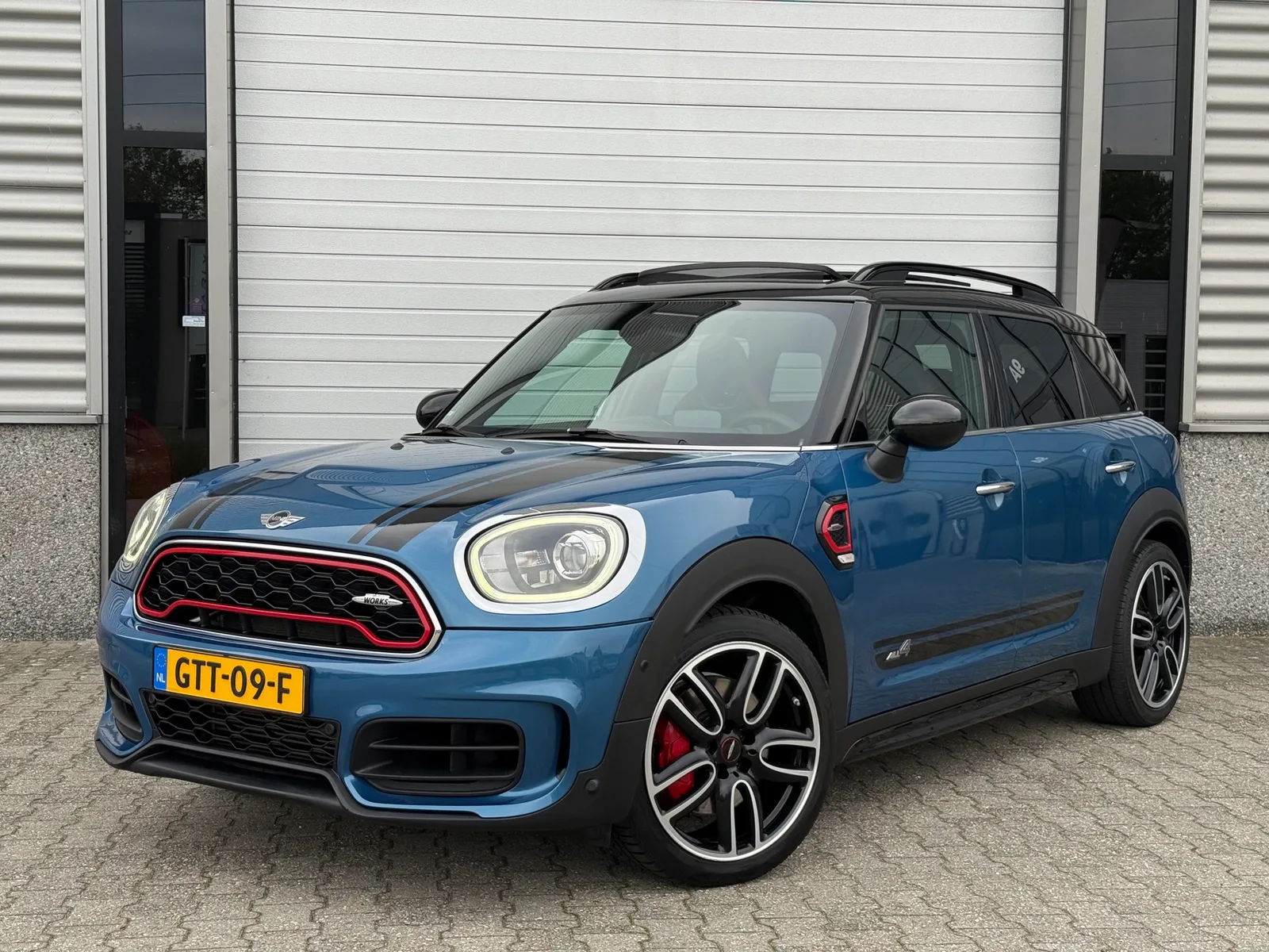 MINI Countryman (2018) — foto 1