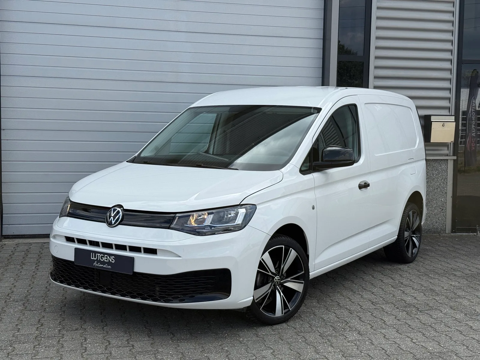 Volkswagen Caddy (2021) — foto 1
