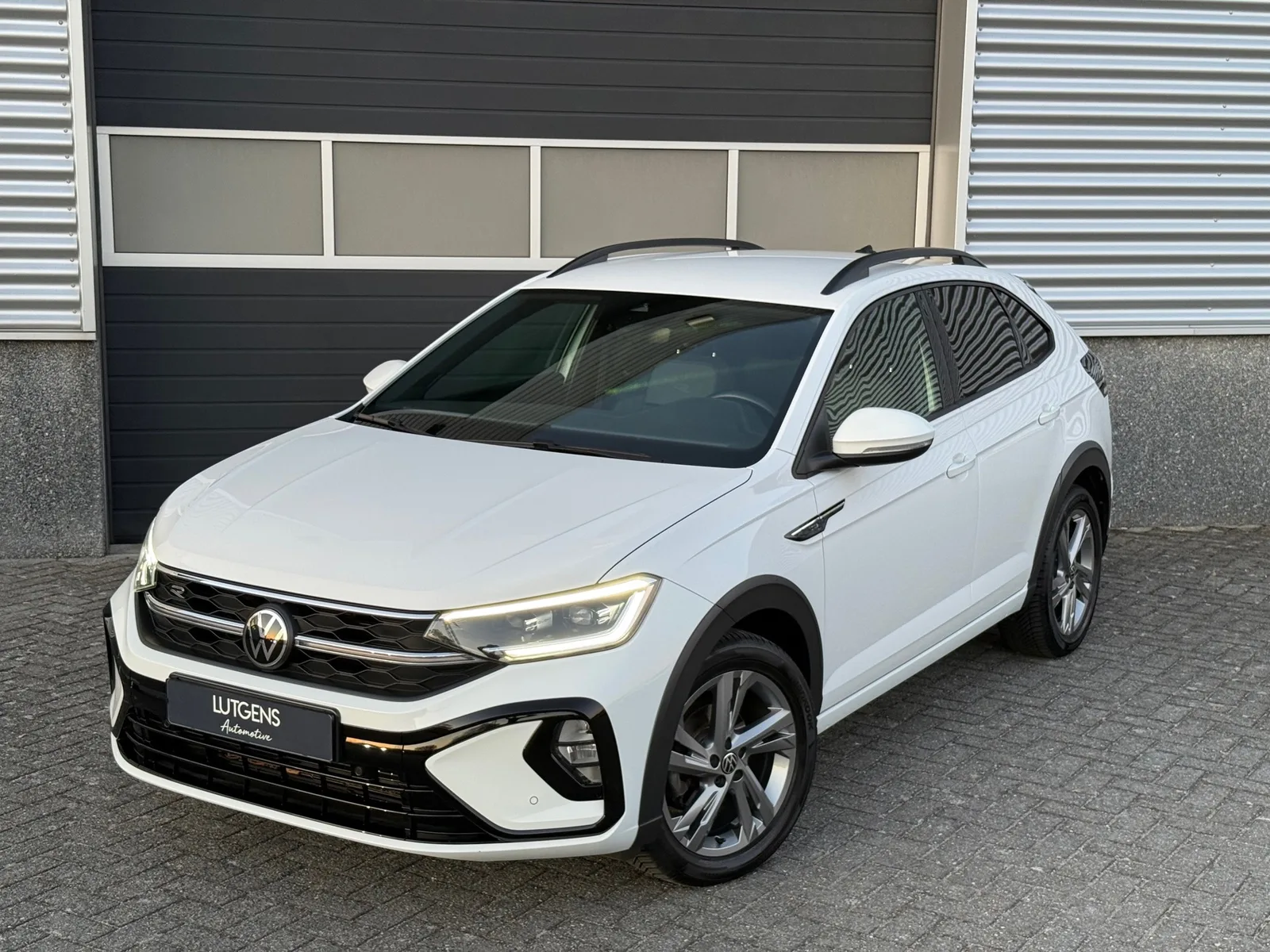 Volkswagen Taigo (2022) — foto 1