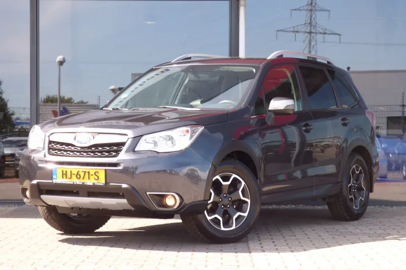 Subaru Forester (2015)