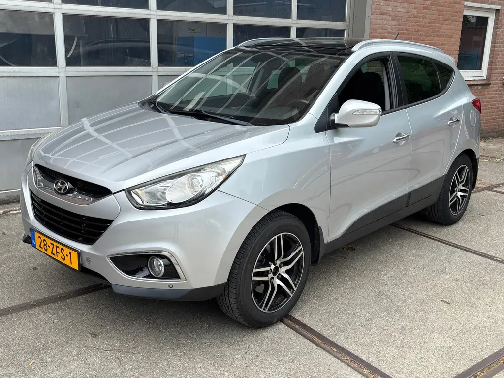 Hyundai ix35 (2011) — foto 1