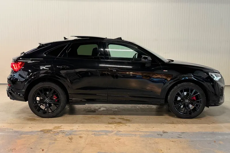Audi Q3 Sportback (2021)