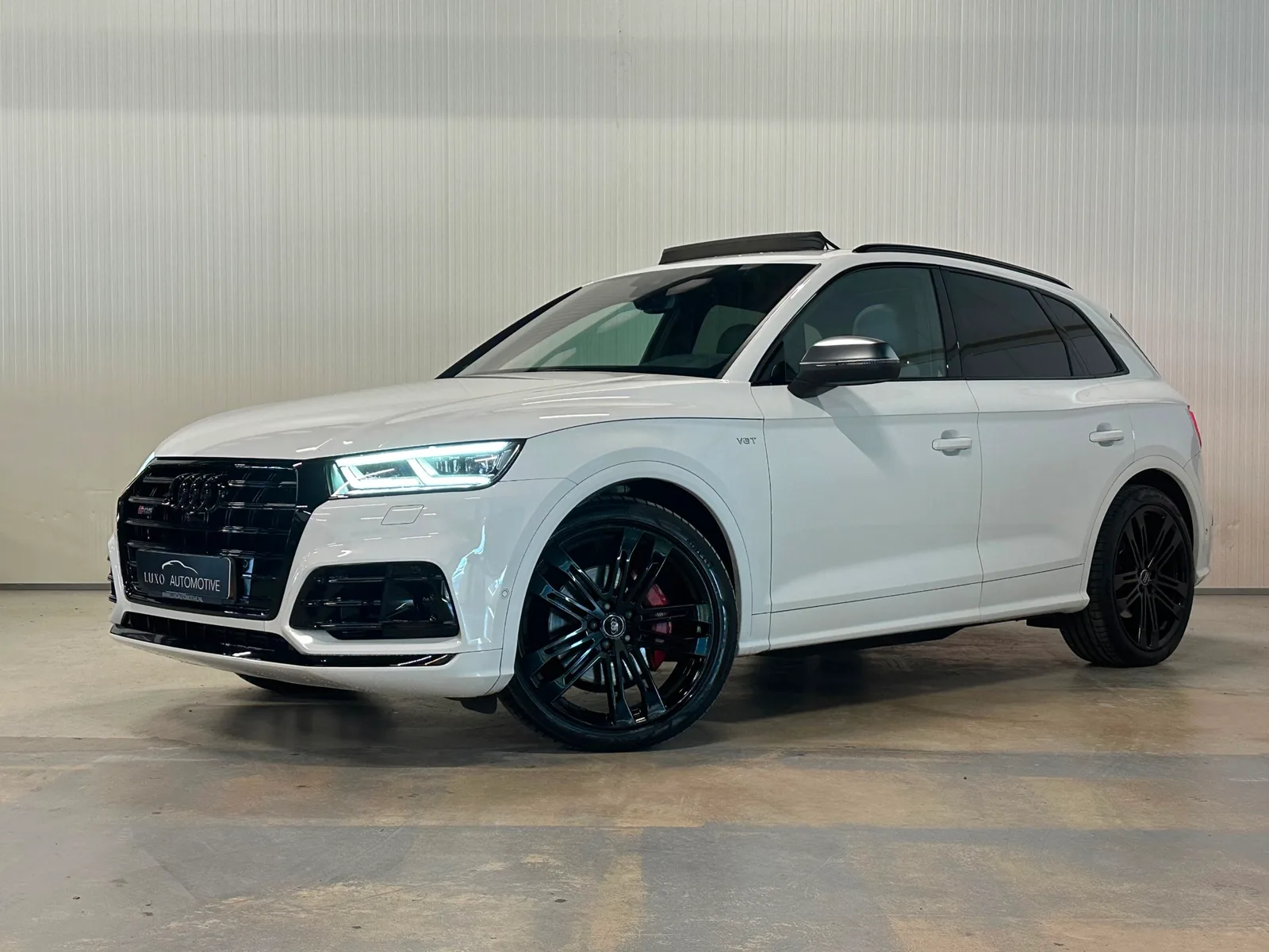 Audi SQ5 (2017) — foto 1