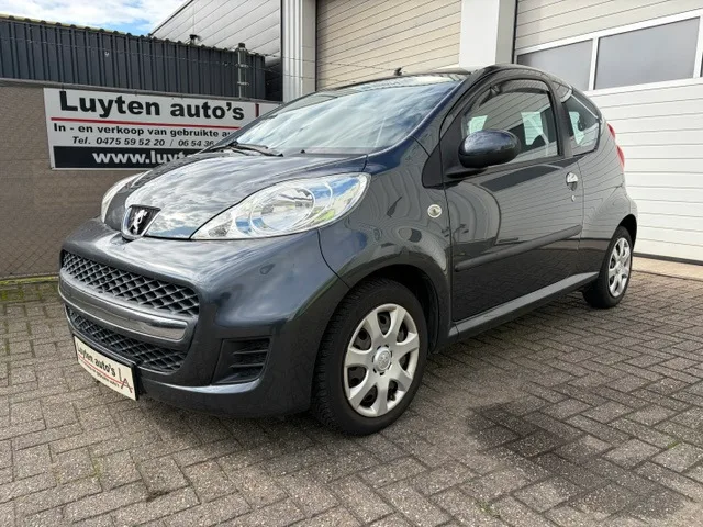 Peugeot 107 (2012) — foto 1