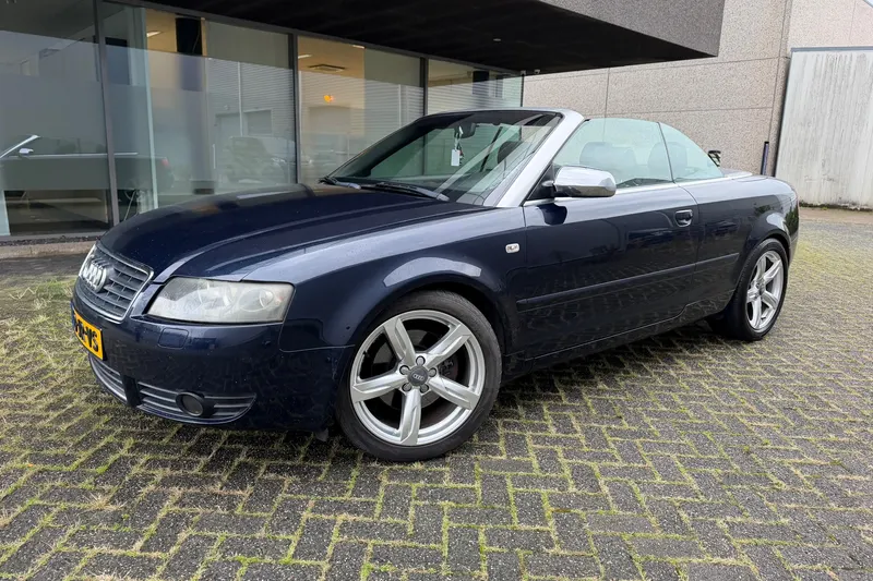 Audi A4 (2002)
