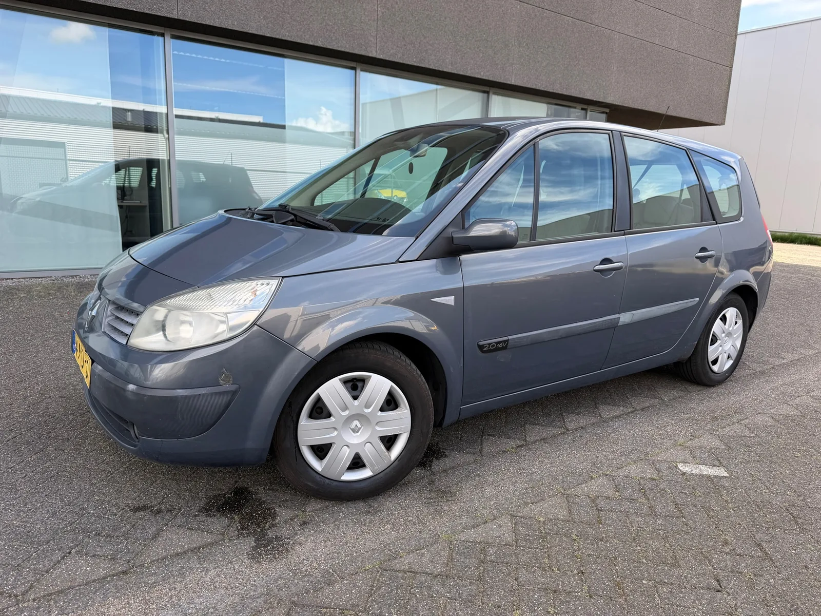 Renault Grand Scénic (2006) — foto 1