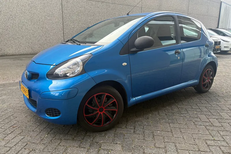 Toyota Aygo (2011)