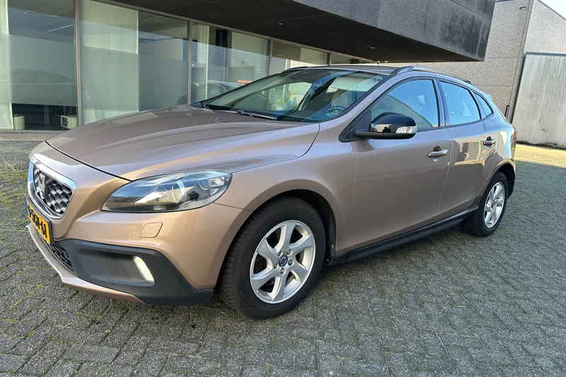 Volvo V40 (2013)