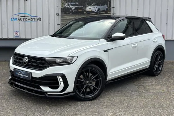 Volkswagen T-Roc (2021) — foto 1