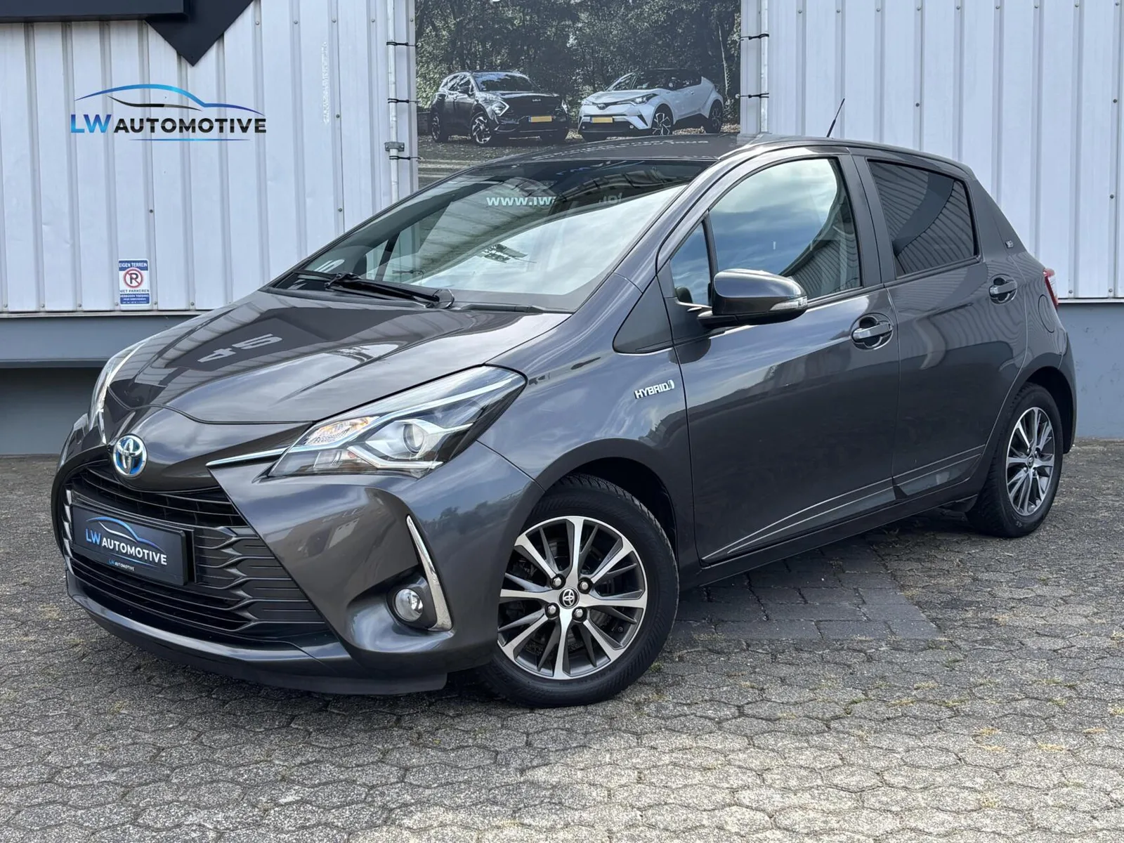 Toyota Yaris (2019) — foto 1