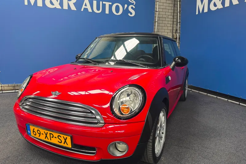 MINI One (2007)