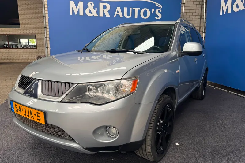 Mitsubishi Outlander (2009)