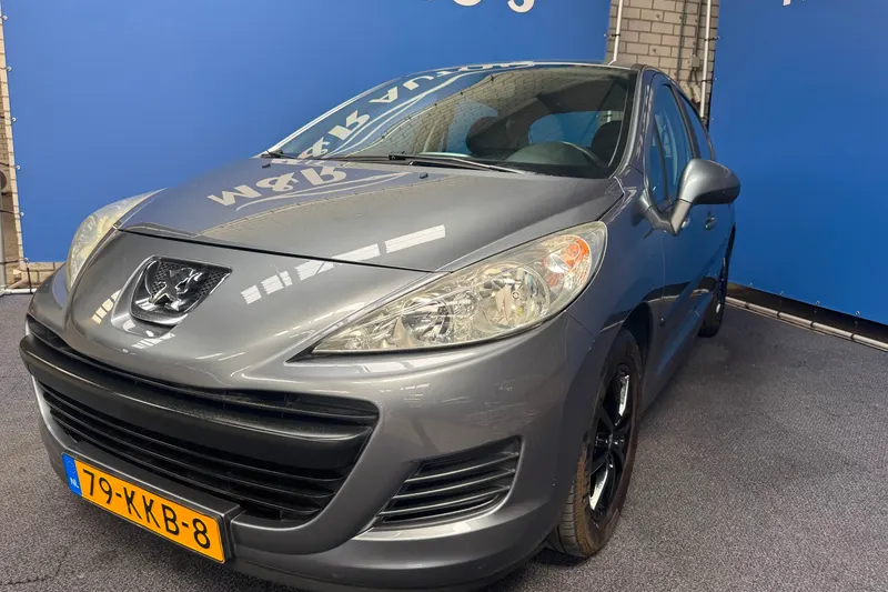Peugeot 207 (2010)