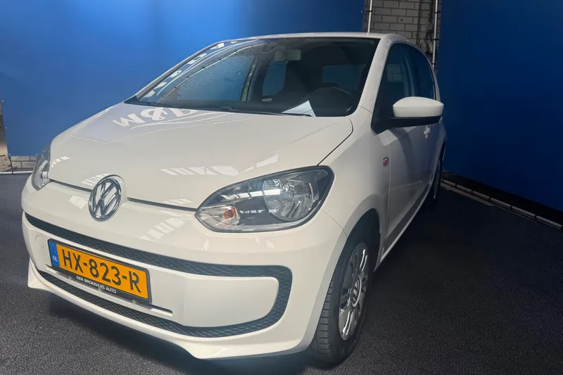 Volkswagen Up! (2016)
