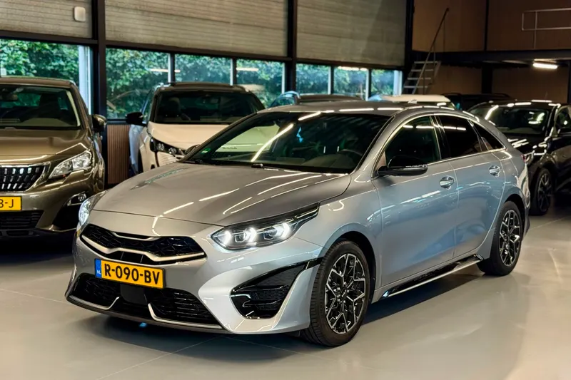 Kia Proceed (2022)