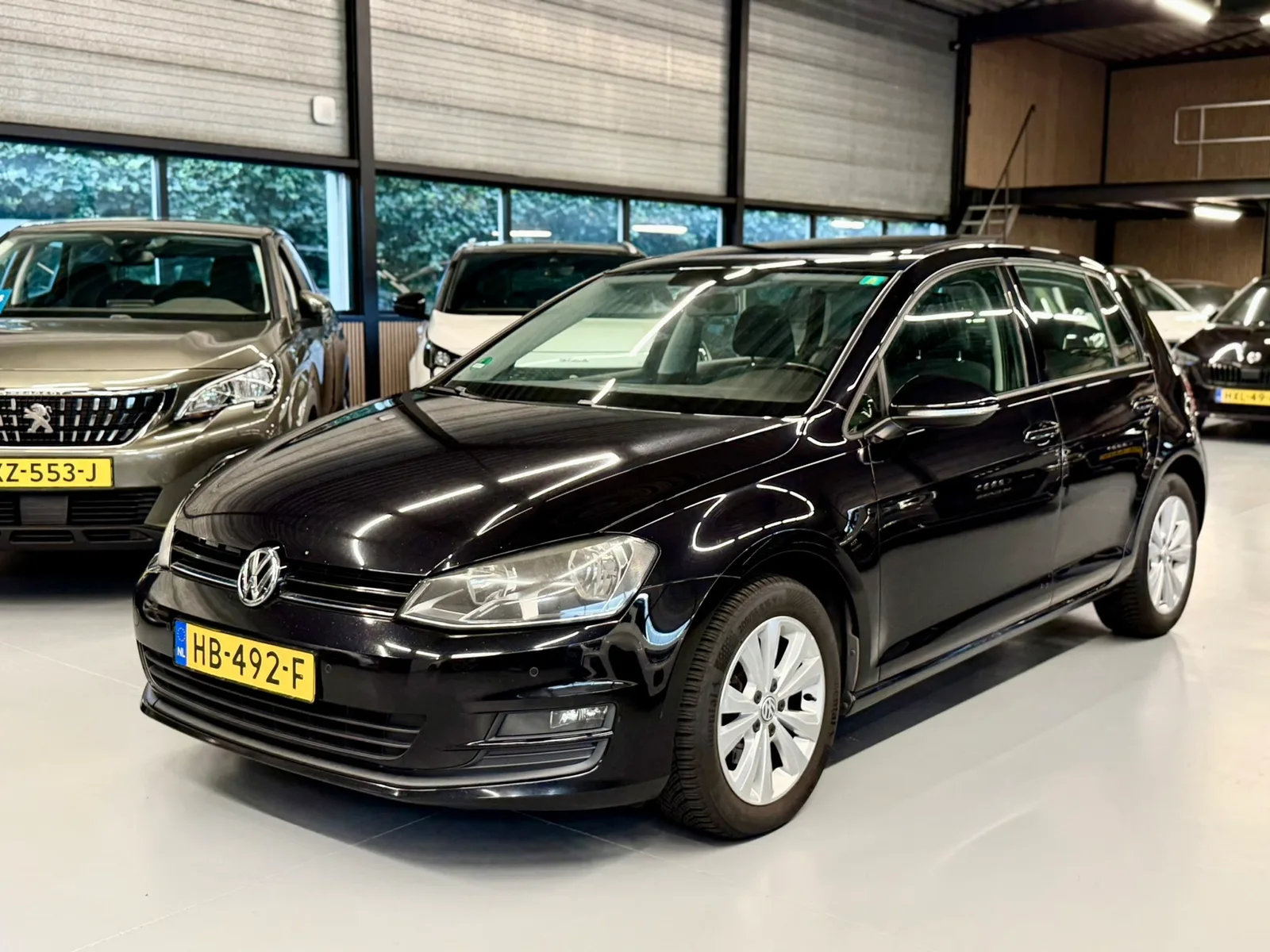 Volkswagen Golf (2015) — foto 1