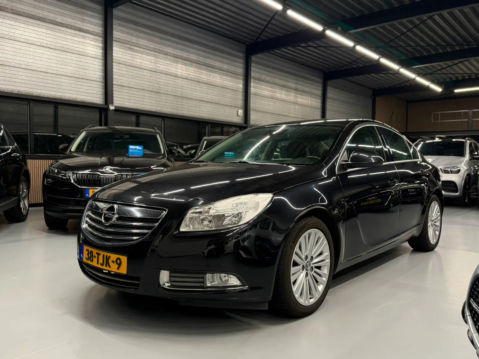 Opel Insignia (2012) — foto 1