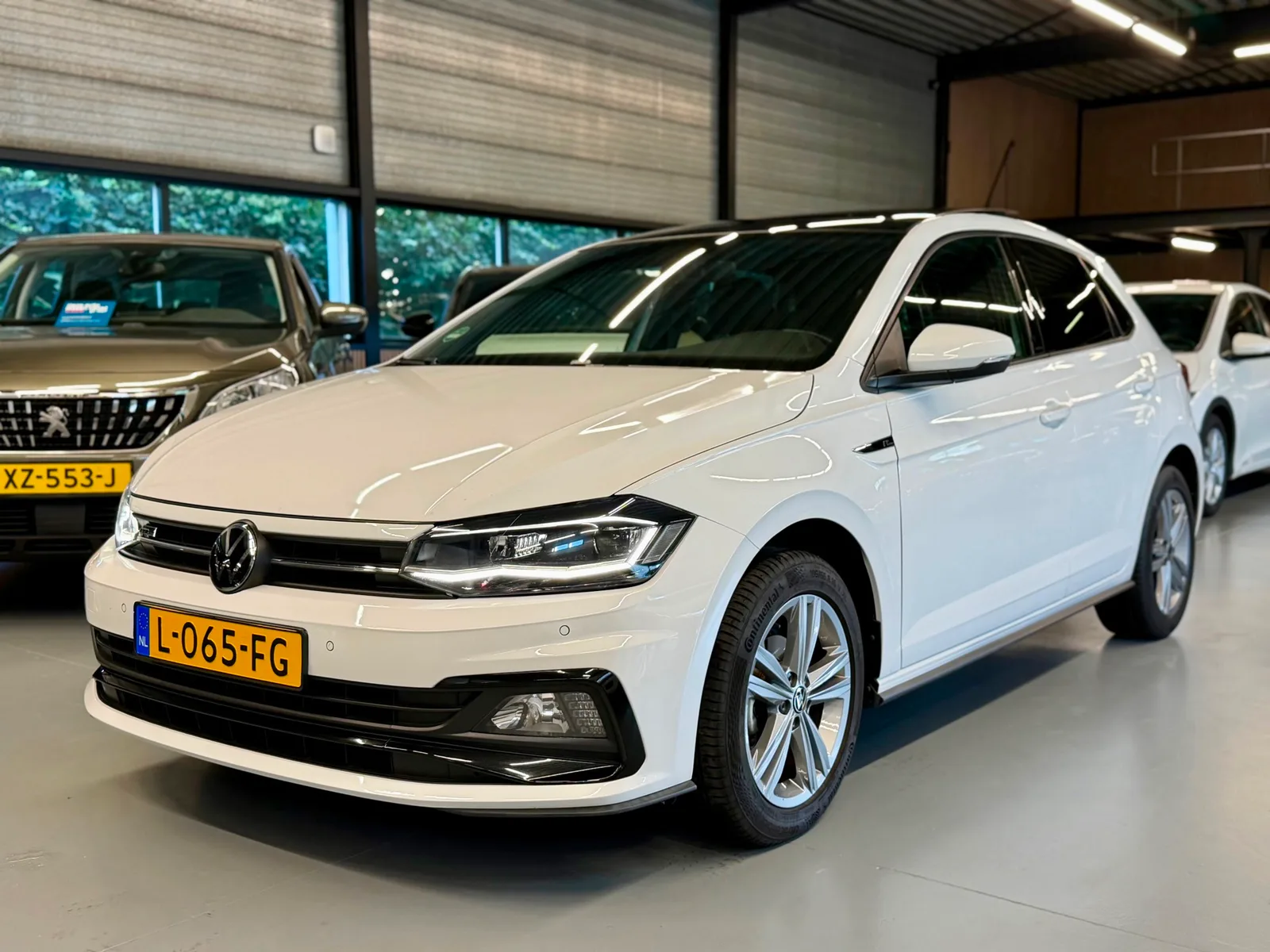 Volkswagen Polo (2021) — foto 1