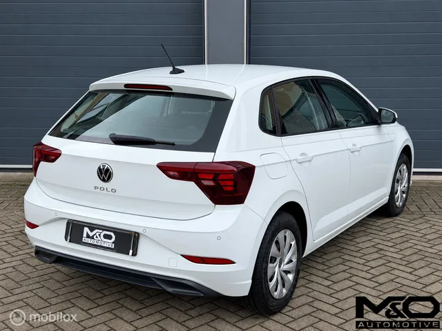 Volkswagen Polo (2023) — foto 1