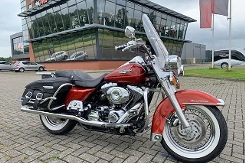 DS 1999 FLHRC ROADKING CLASSIC (1999)
