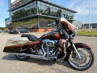 DS 2011 FLHXSE CVO STREETGLIDE LIMITED FULL OPTIONS (2011) — foto 1