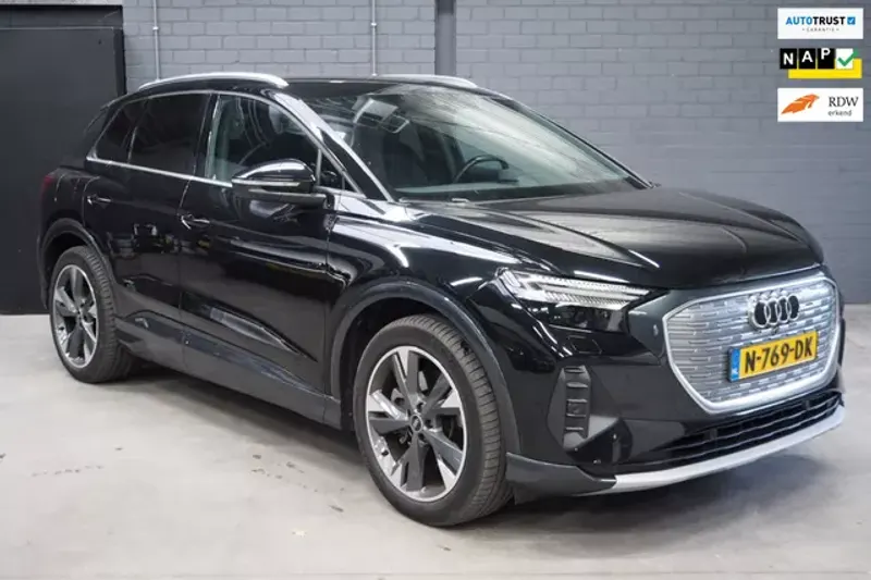 Audi Q4 e-tron (2021)