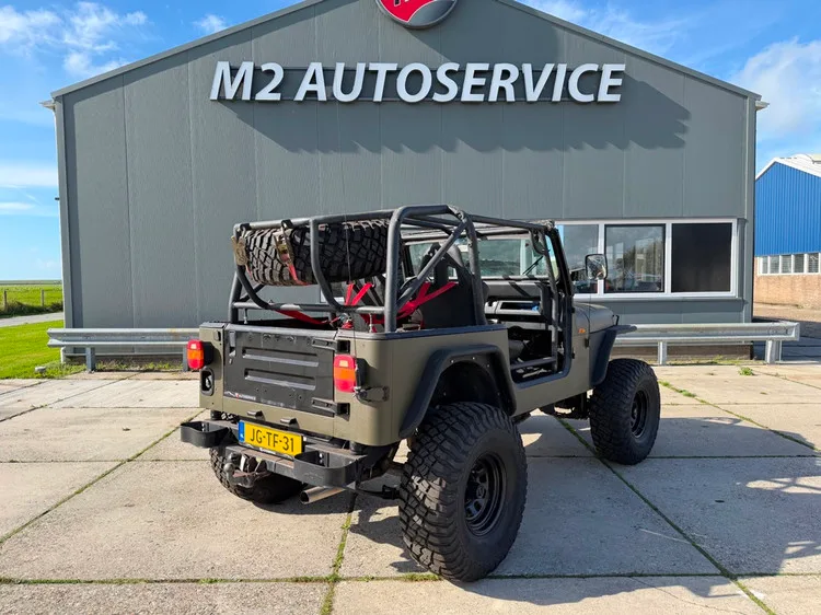 Jeep Wrangler (1992) — foto 1