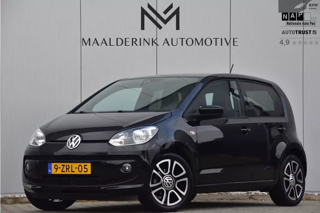 Volkswagen Up! (2015) — foto 1