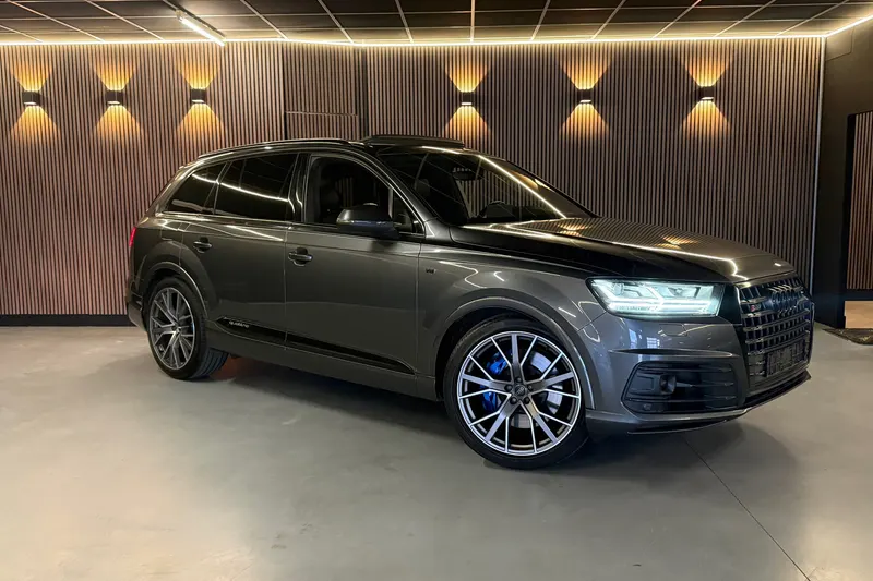 Audi SQ7 (2016)