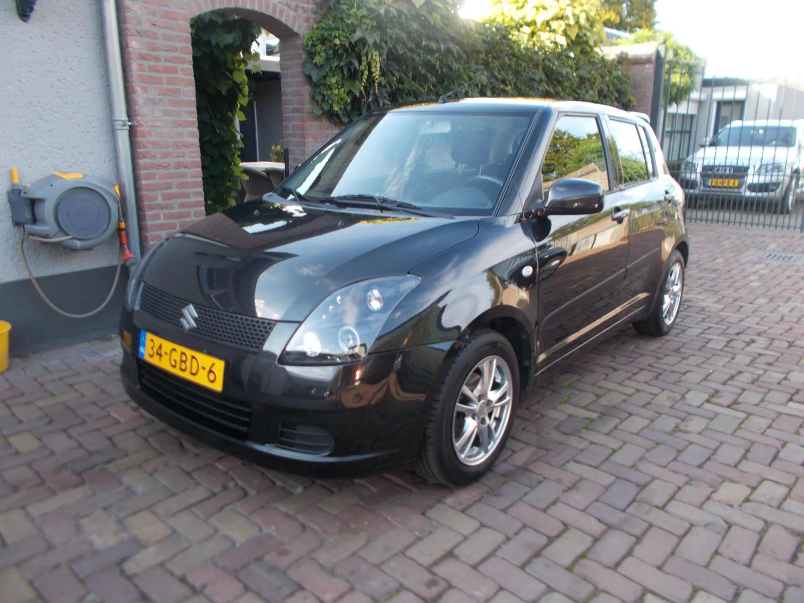 Suzuki Swift (2008) — foto 1