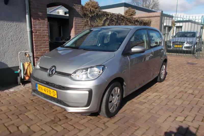 Volkswagen Up! (2018)
