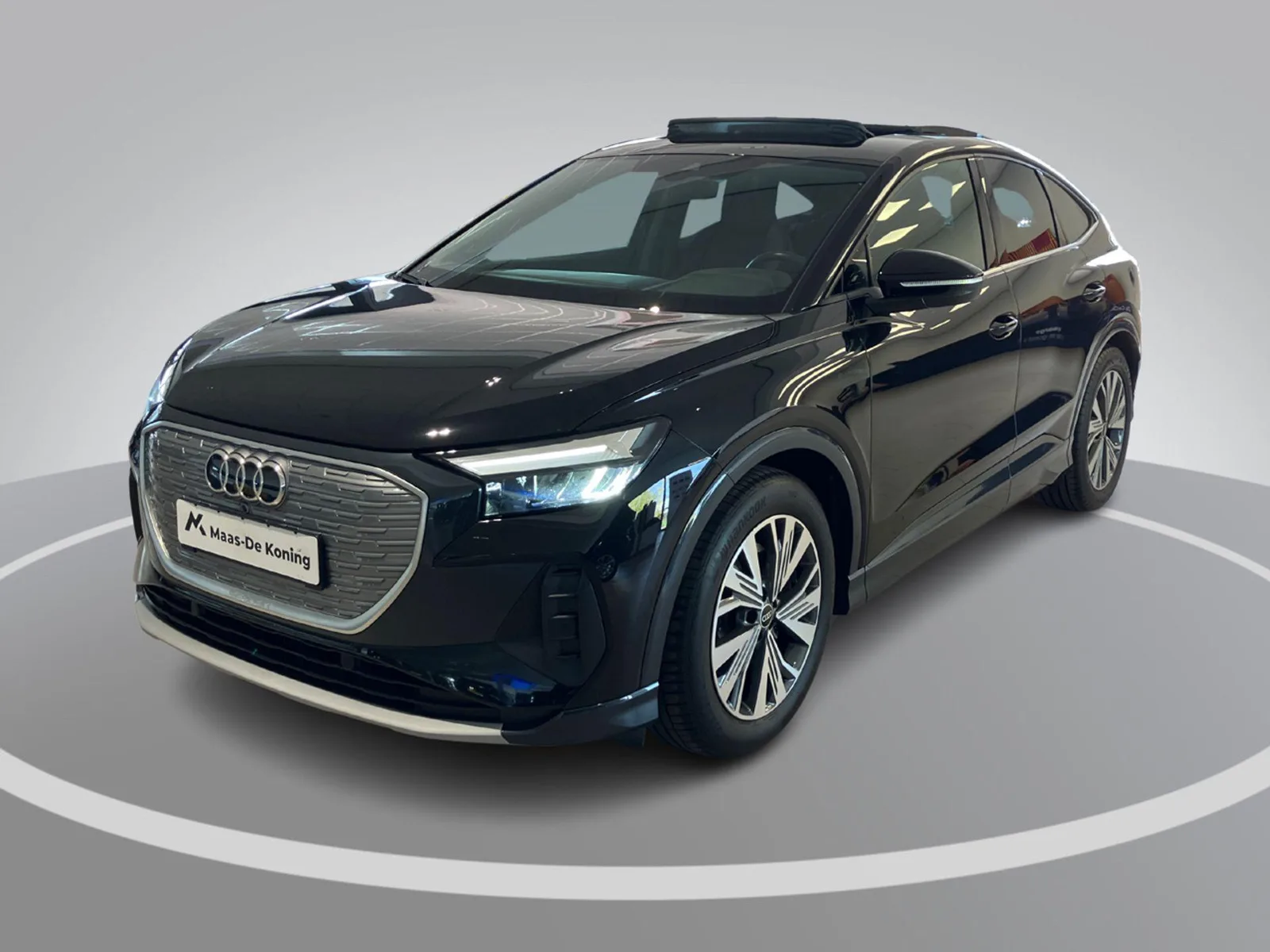 Audi Q4 e-tron (2023) — foto 1