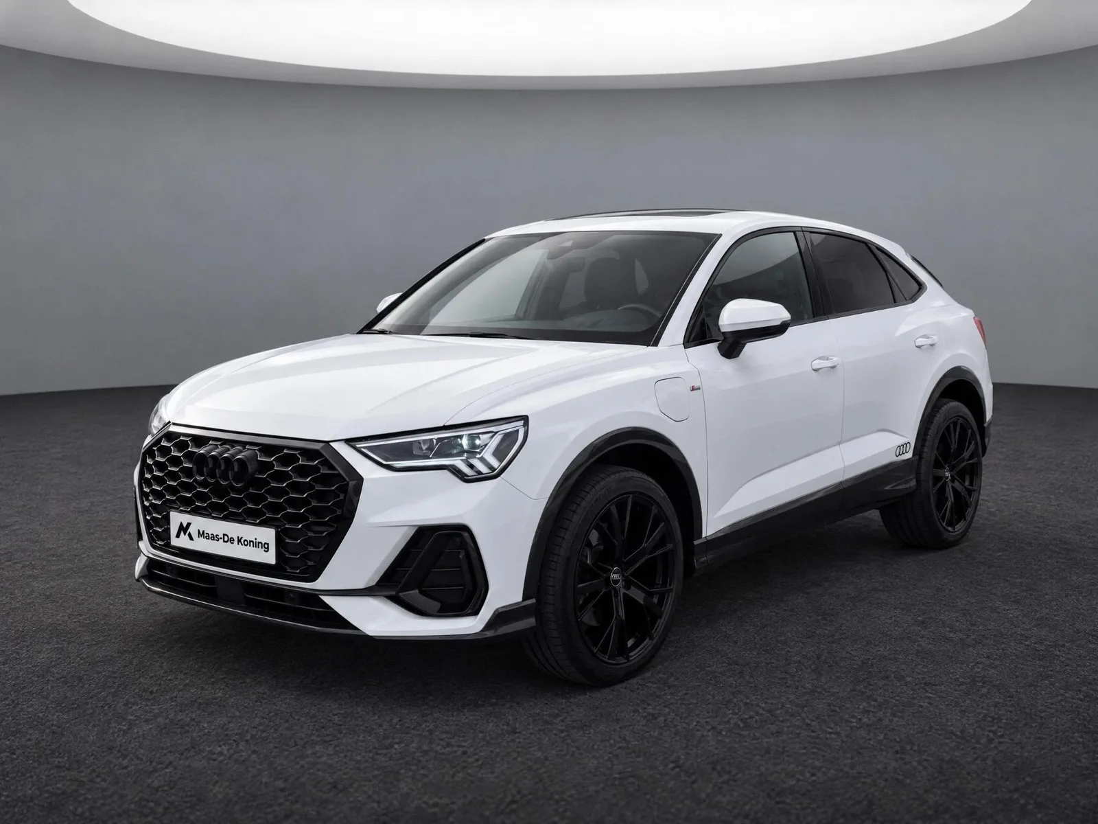 Audi Q3 (2021) — foto 1