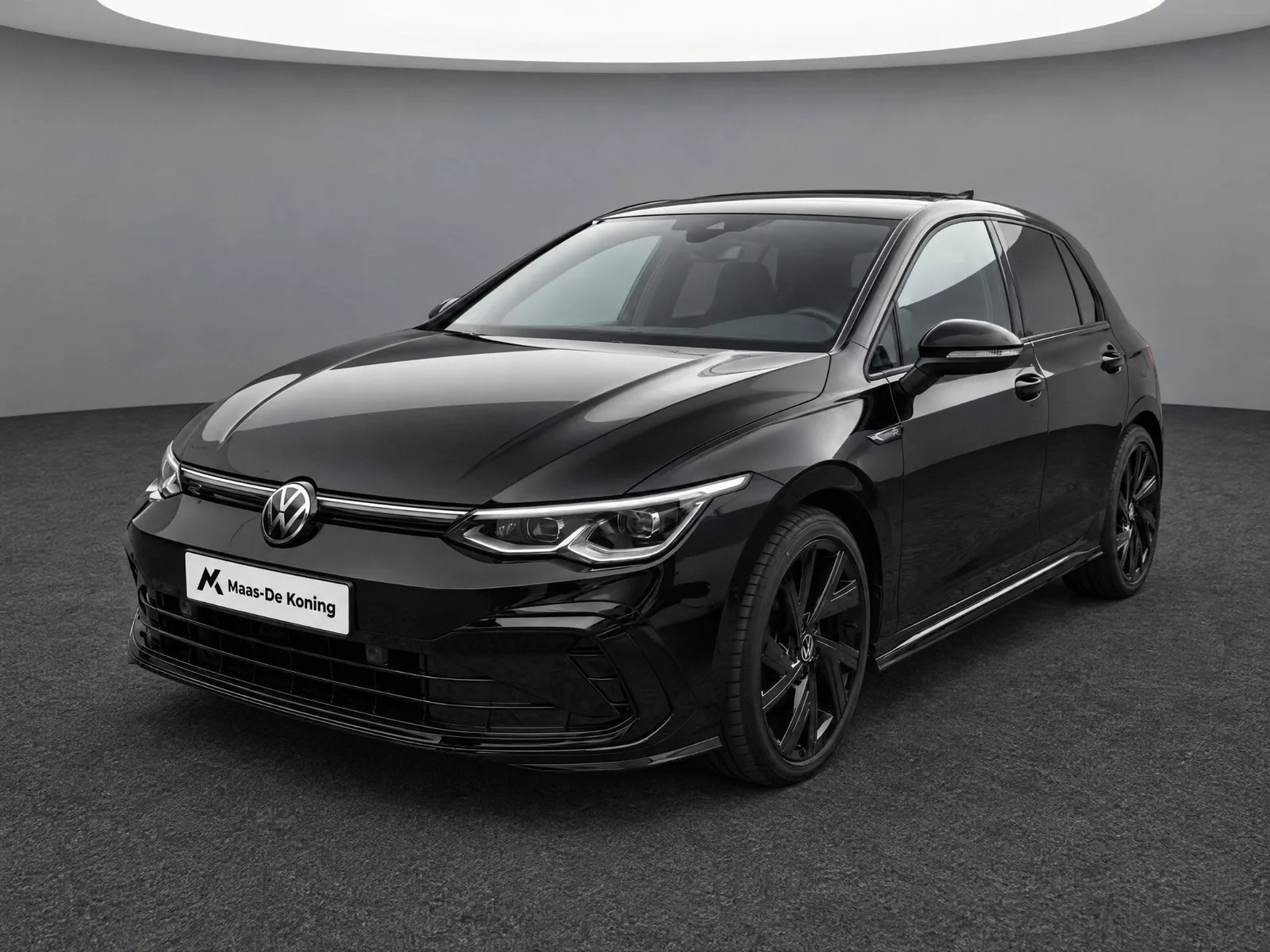 Volkswagen Golf (2023) — foto 1