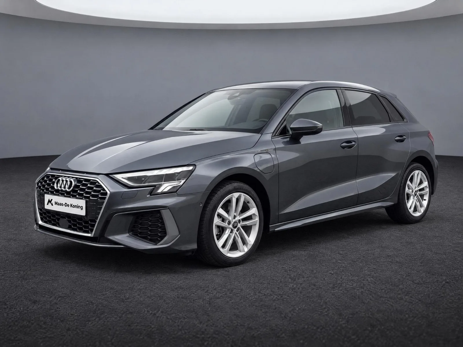Audi A3 (2023) — foto 1