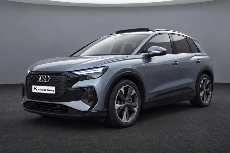 Audi Q4 e-tron (2023)