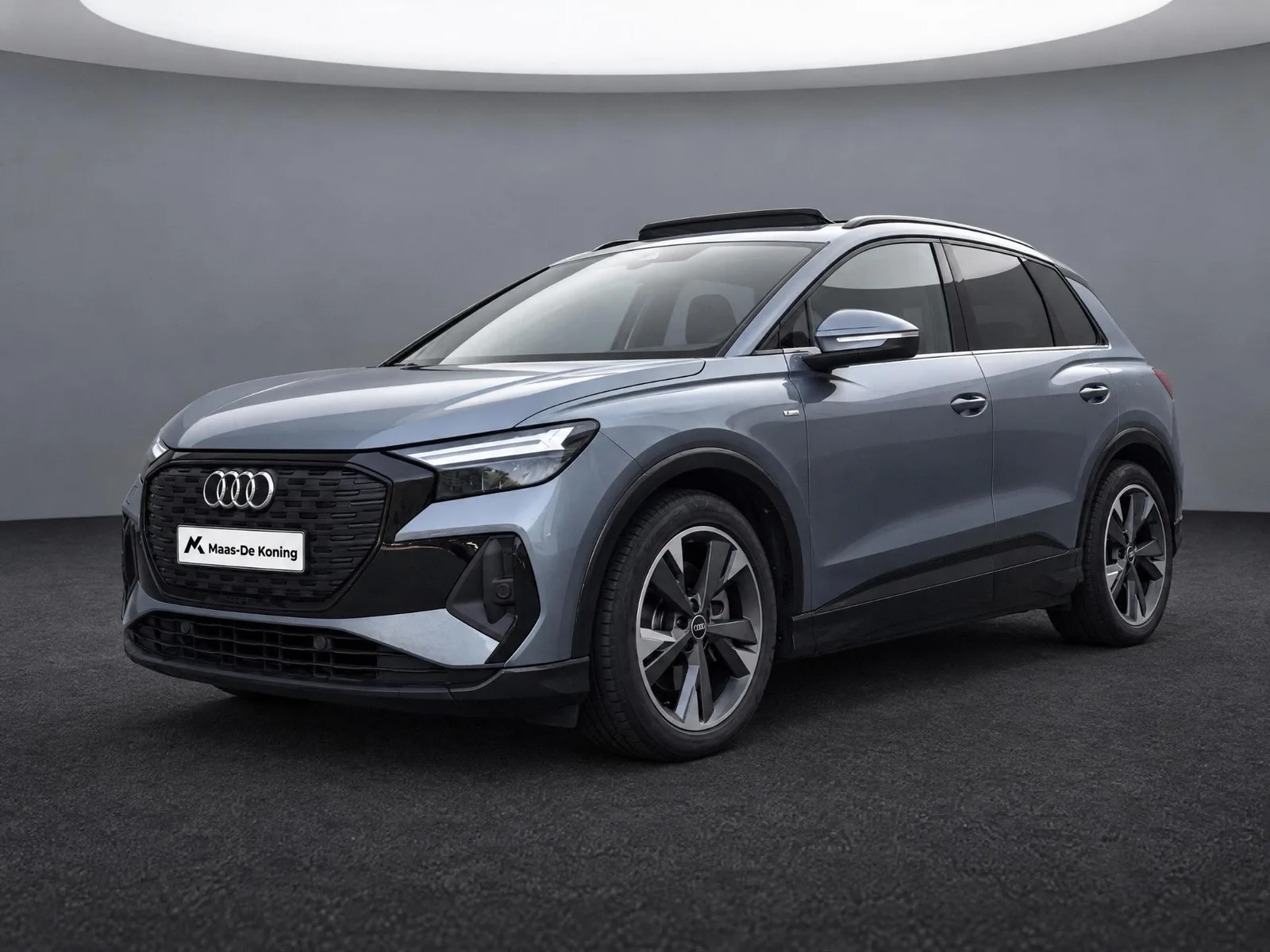 Audi Q4 e-tron (2023) — foto 1
