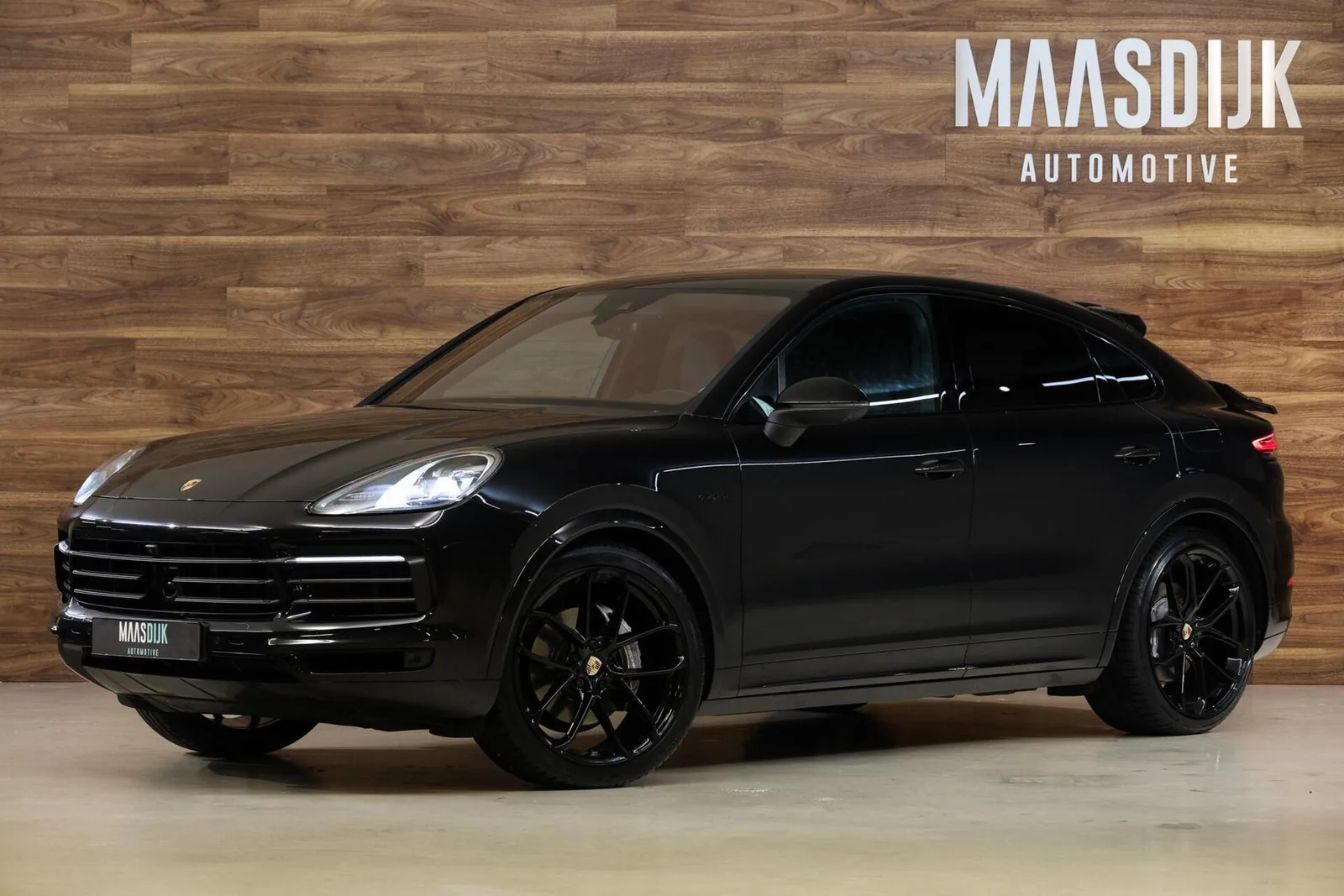 Porsche Cayenne Coupé (2023) — foto 1