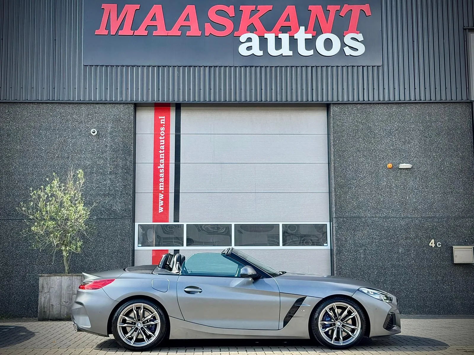 BMW Z4 (2021) — foto 1