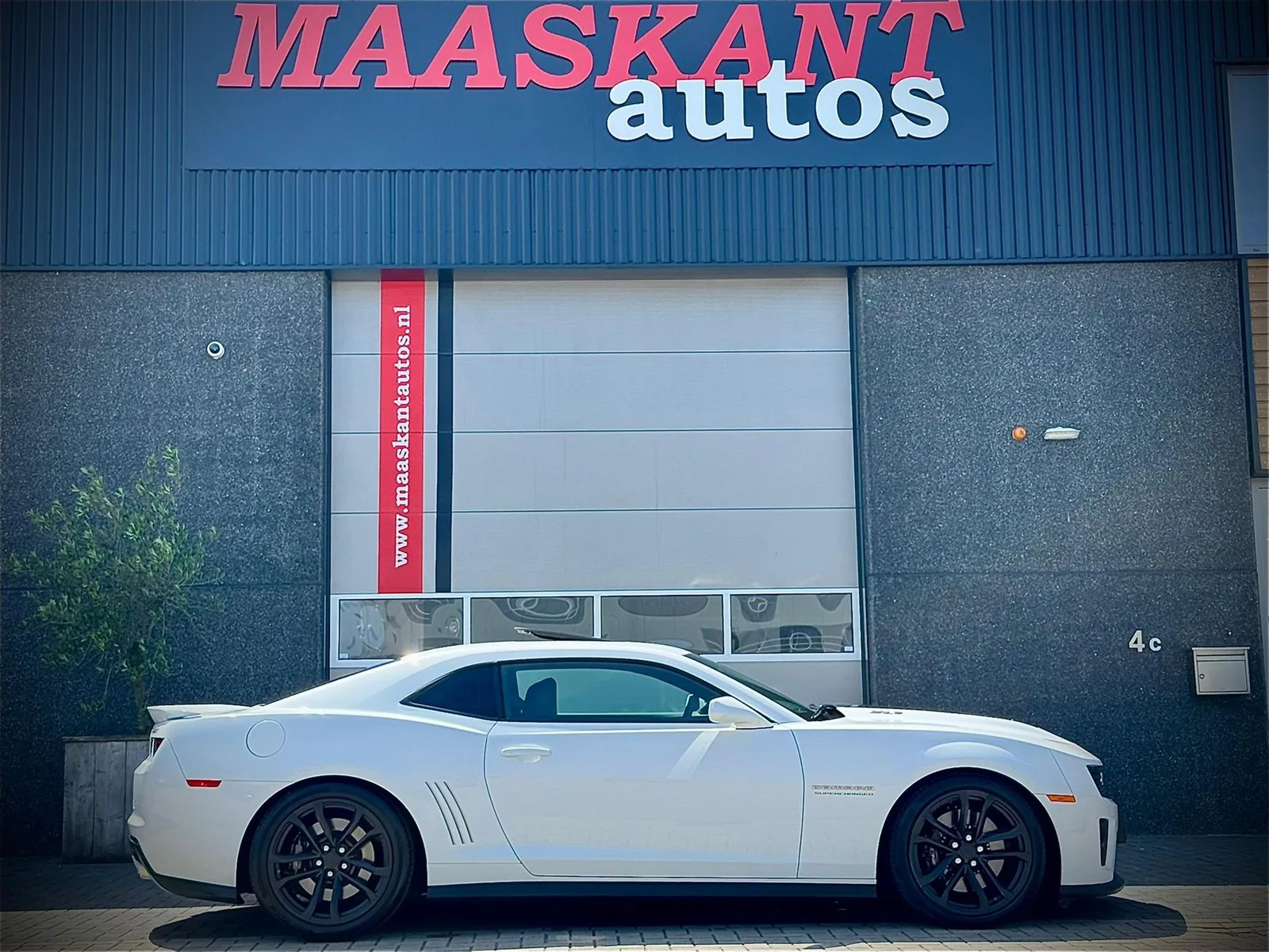 Chevrolet Camaro (2013) — foto 1