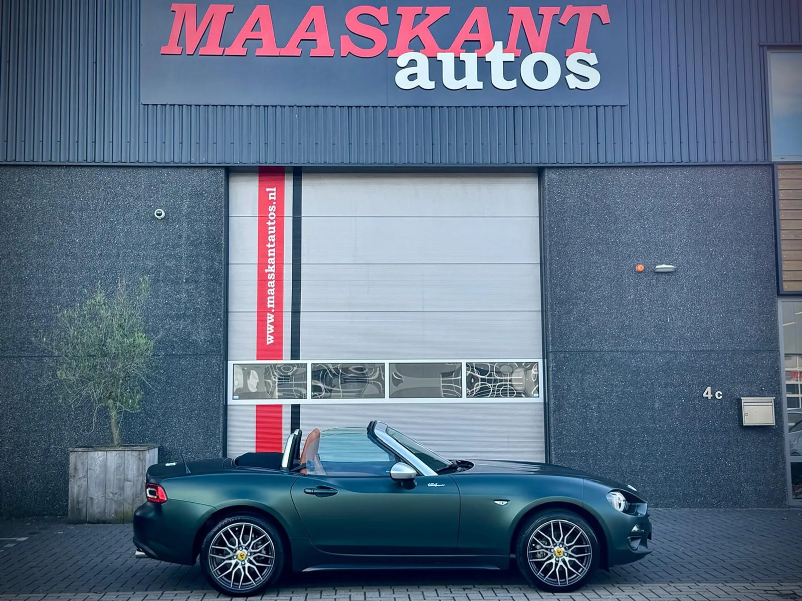 Fiat 124 (2018) — foto 1