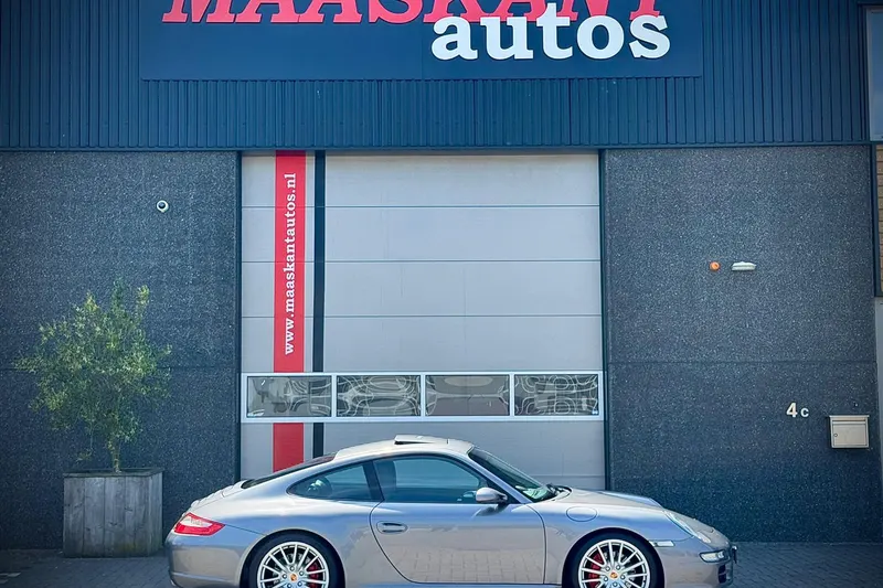 Porsche 911 (2005)